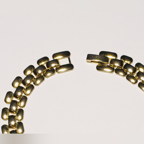 Gold Tone Panther Link / Brick Link Chain Necklace & Bracelet Set - Picture 6 of 9